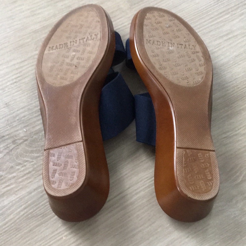 NWOT Italiana heeled sandals - Picture 6 of 6